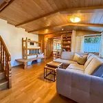 Anton Zillertal Apartment Fügen